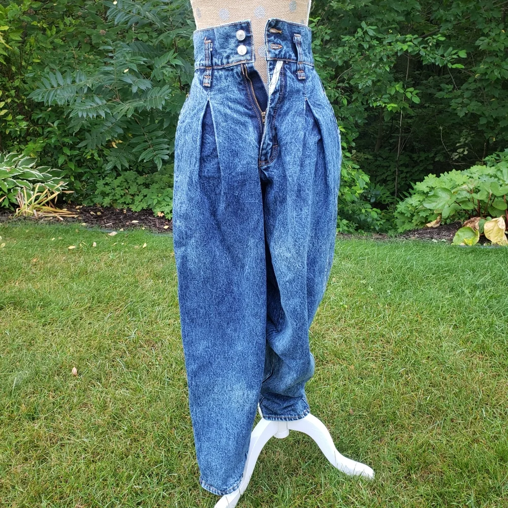Vintage Jordache 24" waist high rise pleated jeans Barrel Leg - Picture 4 of 16